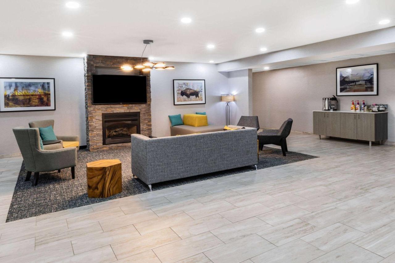 La Quinta Inn & Suites By Wyndham Ardmore Eksteriør billede