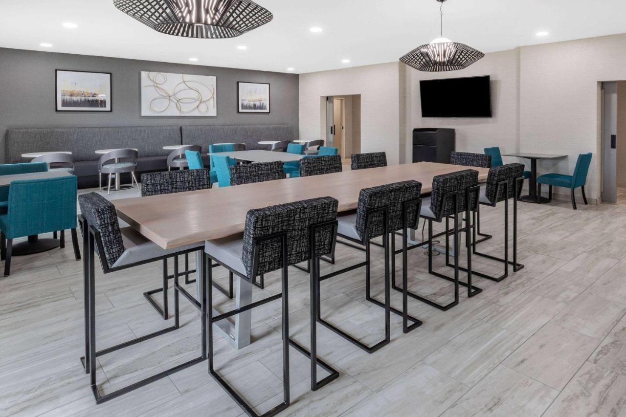 La Quinta Inn & Suites By Wyndham Ardmore Eksteriør billede