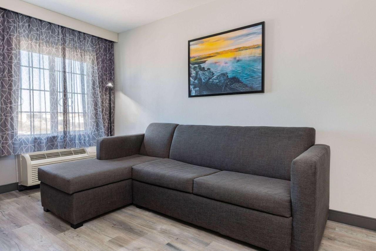 La Quinta Inn & Suites By Wyndham Ardmore Eksteriør billede